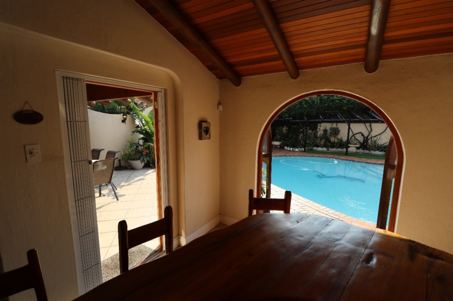 4 Bedroom Property for Sale in Summerstrand Eastern Cape